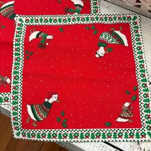 Goose Vintage Christmas Cloth Red napkins set of 4 Sun weave Linen